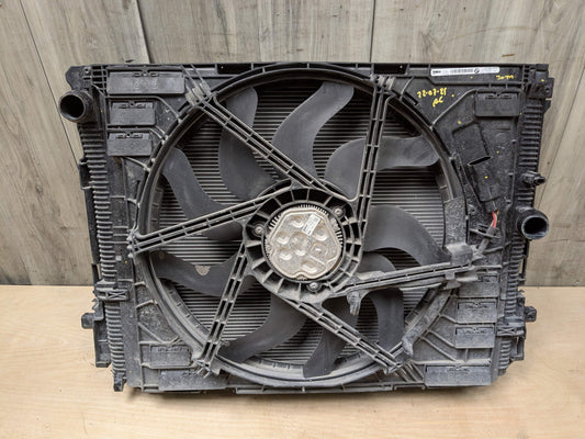 OEM BMW G20 G22 G26 G42 330 430 B46 Radiator Condenser Cooling Fan Assembly 500W