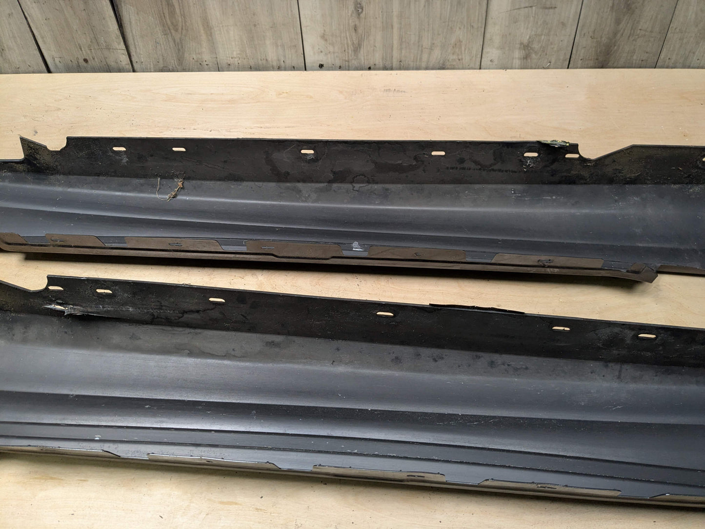 OEM BMW E82 E88 128 135 M SPORT Left Right Side Skirt Rocker Panel Black 668