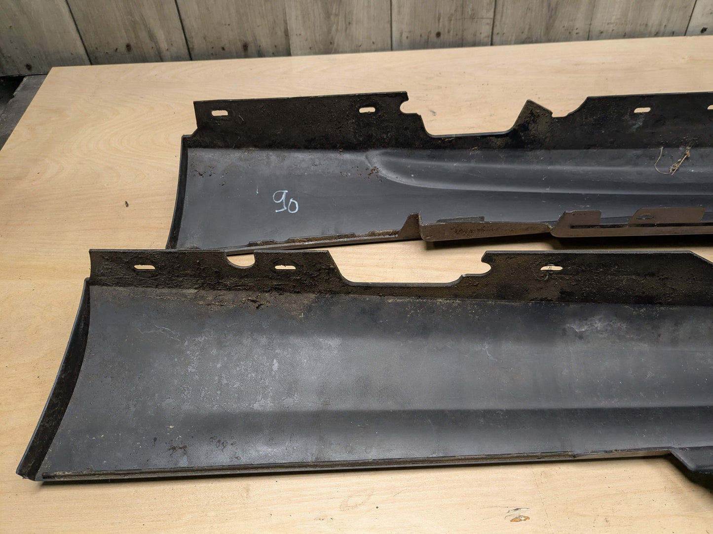 OEM BMW E82 E88 128 135 M SPORT Left Right Side Skirt Rocker Panel Black 668