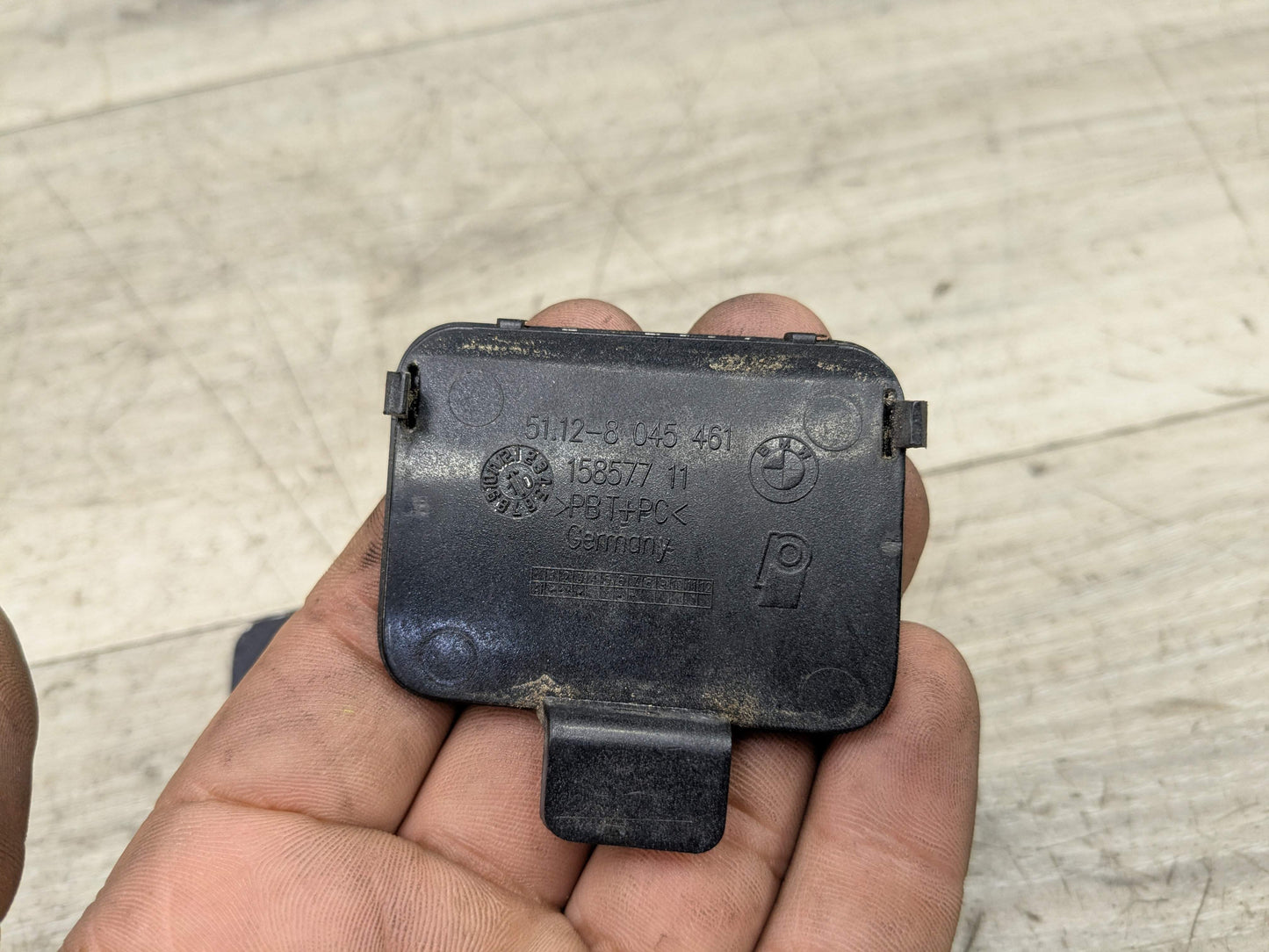 OEM BMW E82 E88 128 135 Rear Bumper M SPORT Tow Hook Cover Eye Trim