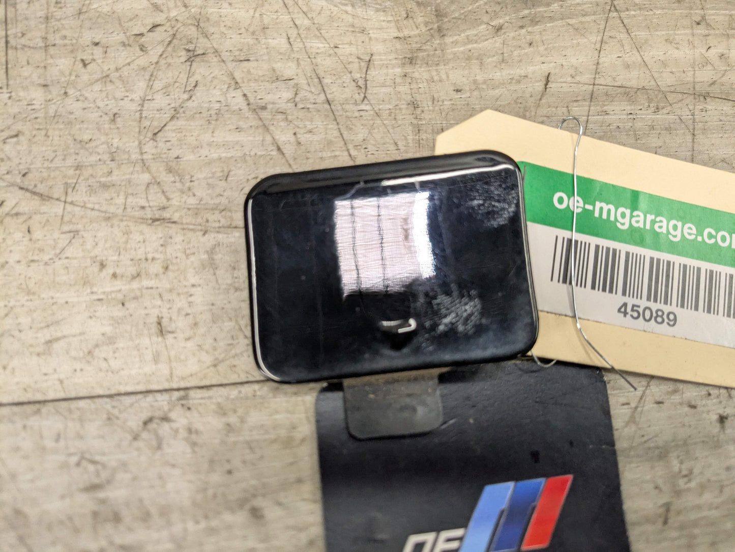 OEM BMW E82 E88 128 135 Rear Bumper M SPORT Tow Hook Cover Eye Trim