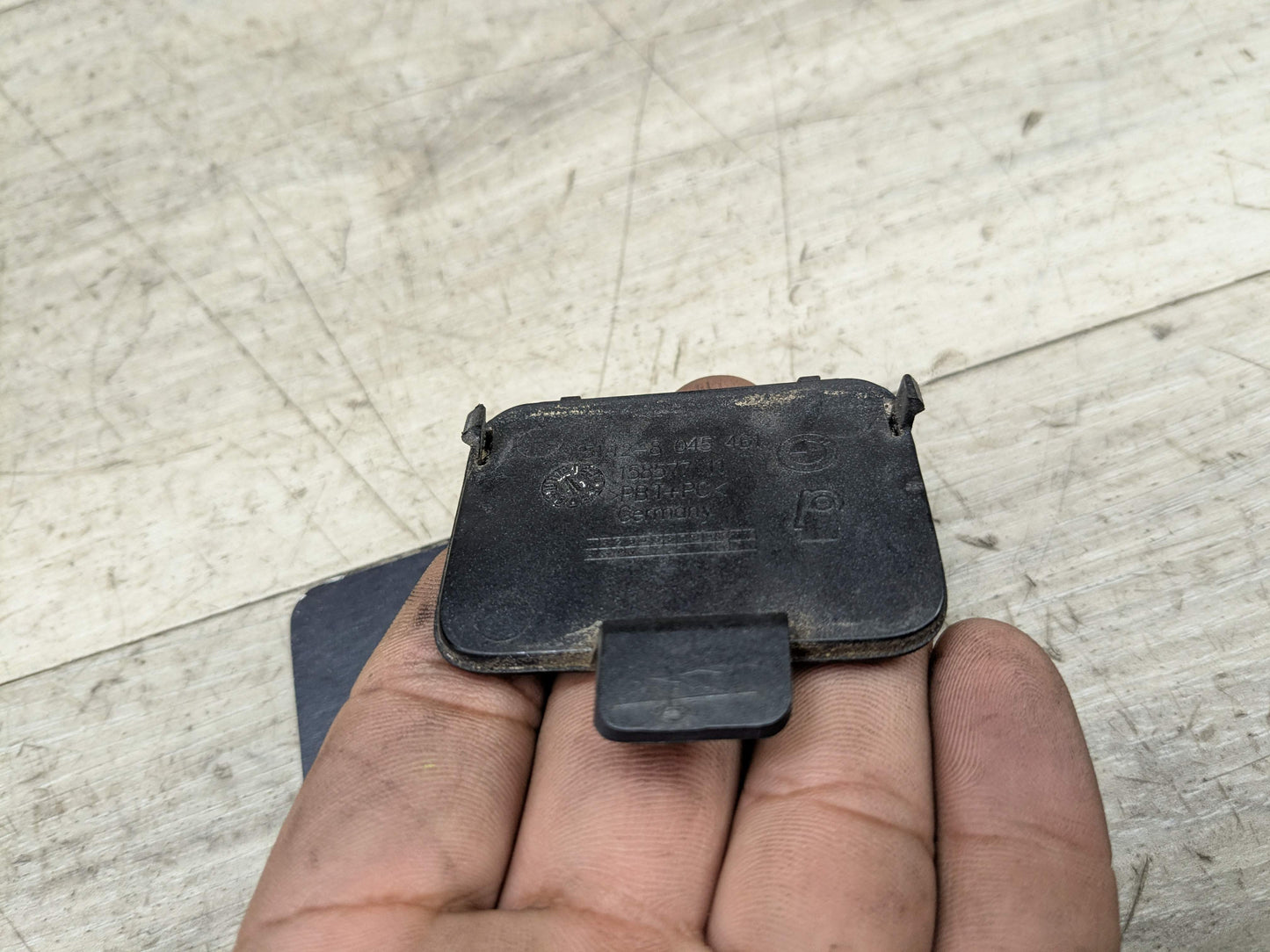 OEM BMW E82 E88 128 135 Rear Bumper M SPORT Tow Hook Cover Eye Trim