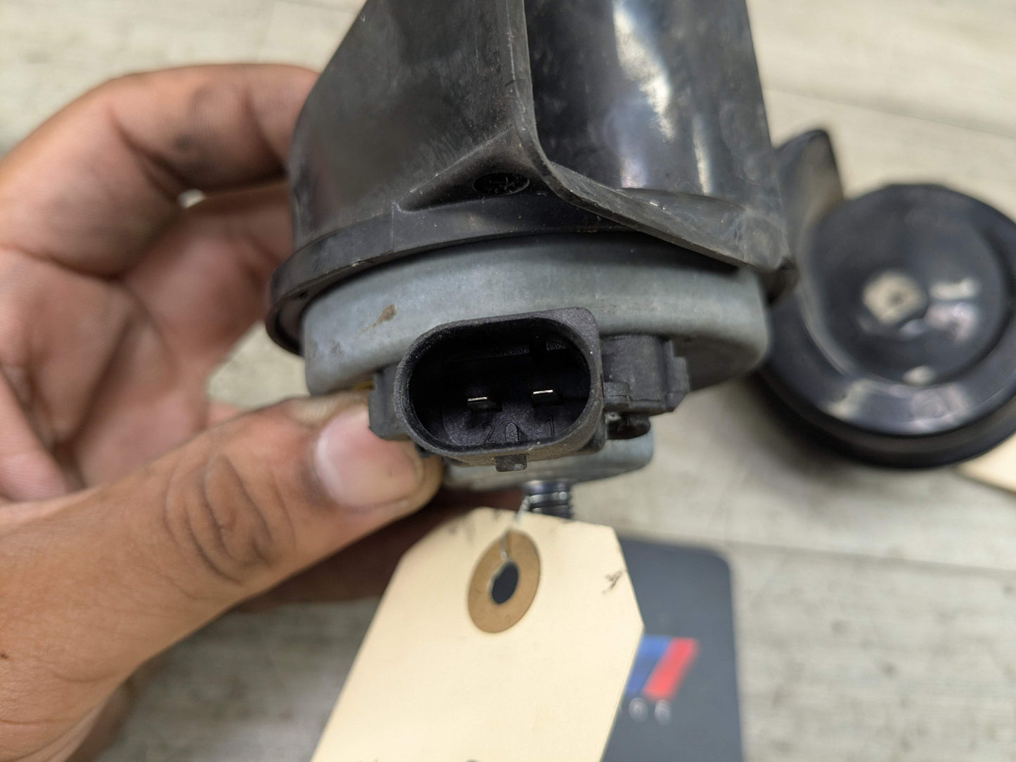 08-13 OEM BMW E82 E88 128i 135i Left Right Horn Signal Low Tone Pitch PAIR