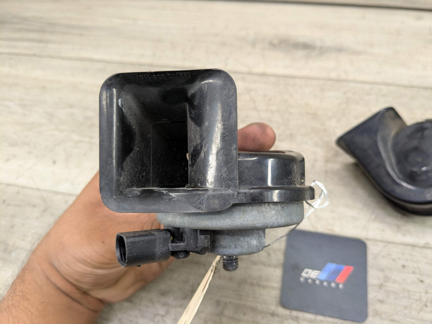 08-13 OEM BMW E82 E88 128i 135i Left Right Horn Signal Low Tone Pitch PAIR