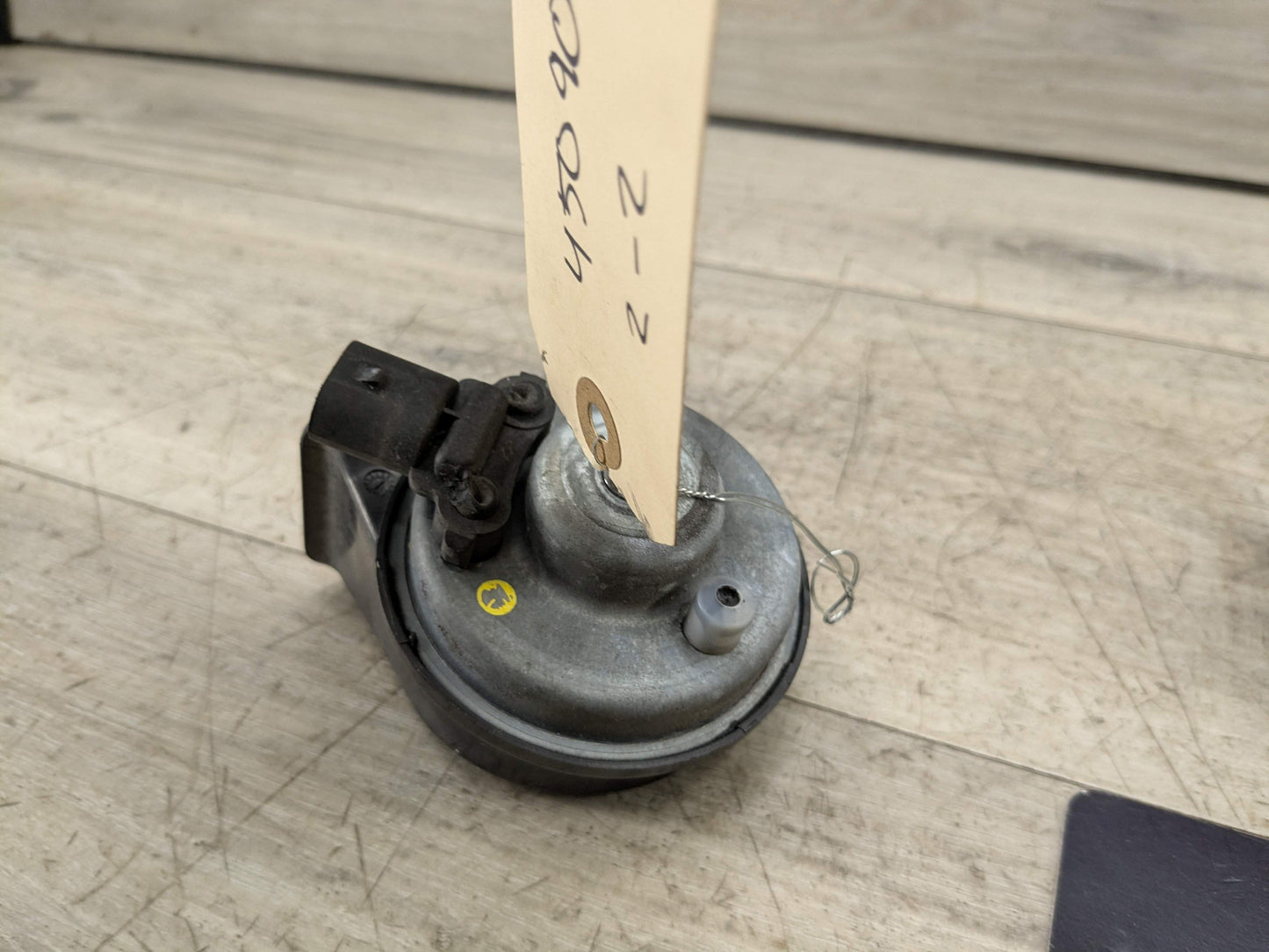 08-13 OEM BMW E82 E88 128i 135i Left Right Horn Signal Low Tone Pitch PAIR