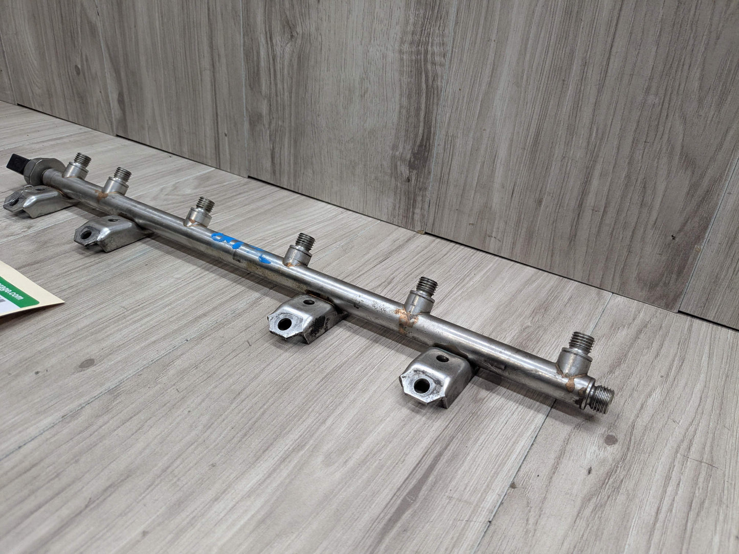 OEM BMW E88 E92 E93 F01 F02 N54 Engine High Pressure Fuel Injector Line Rail