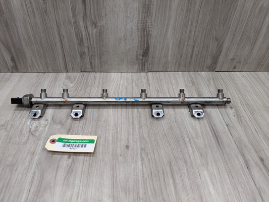 OEM BMW E88 E92 E93 F01 F02 N54 Engine High Pressure Fuel Injector Line Rail