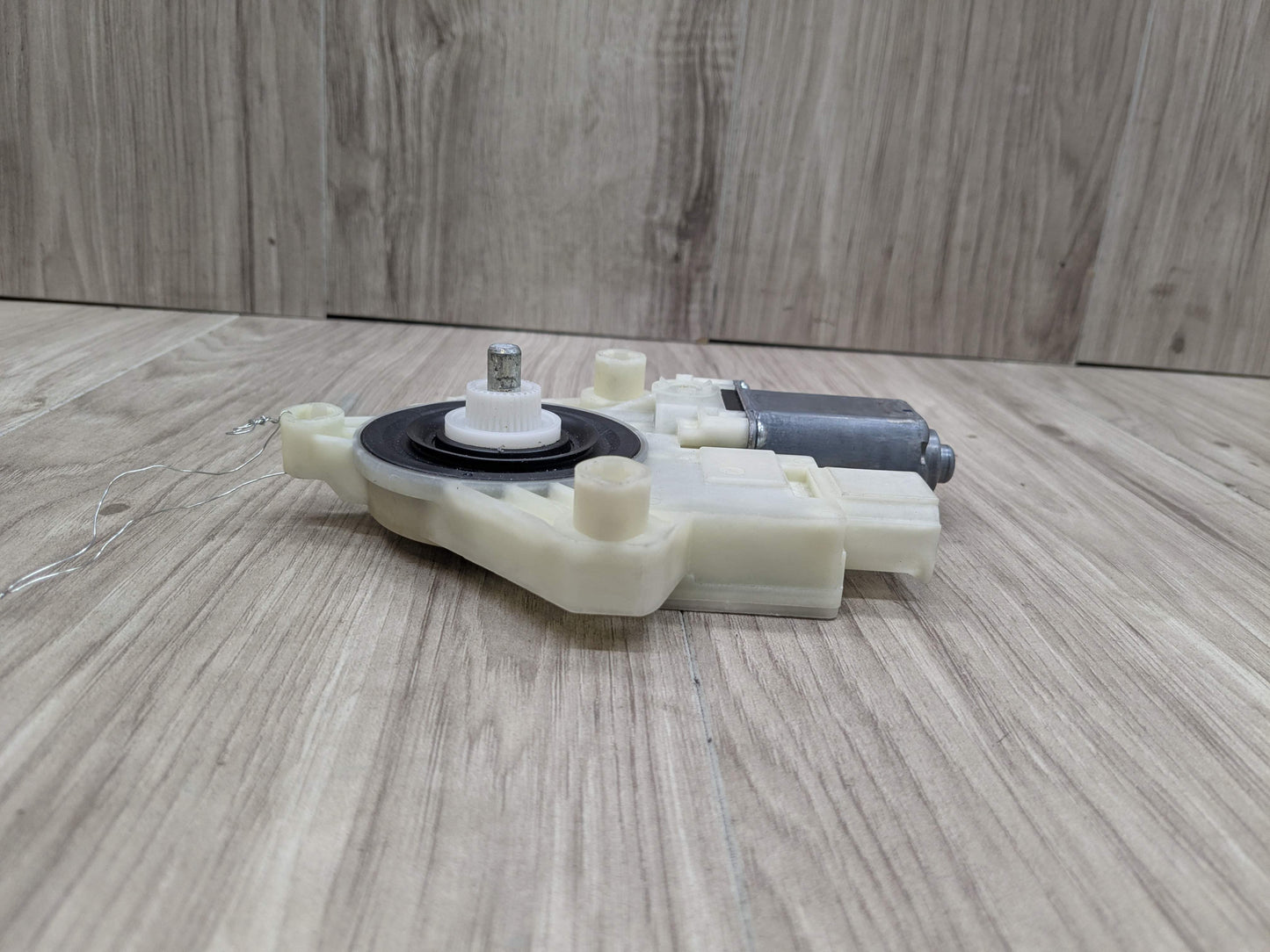 OEM BMW F90 G01 G12* G30 X3 X5 Front Right Passenger Door Window Regulator Motor