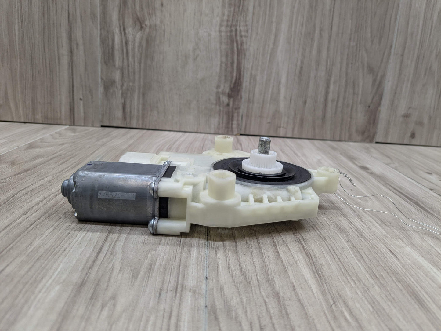 OEM BMW F90 G01 G12* G30 X3 X5 Front Right Passenger Door Window Regulator Motor