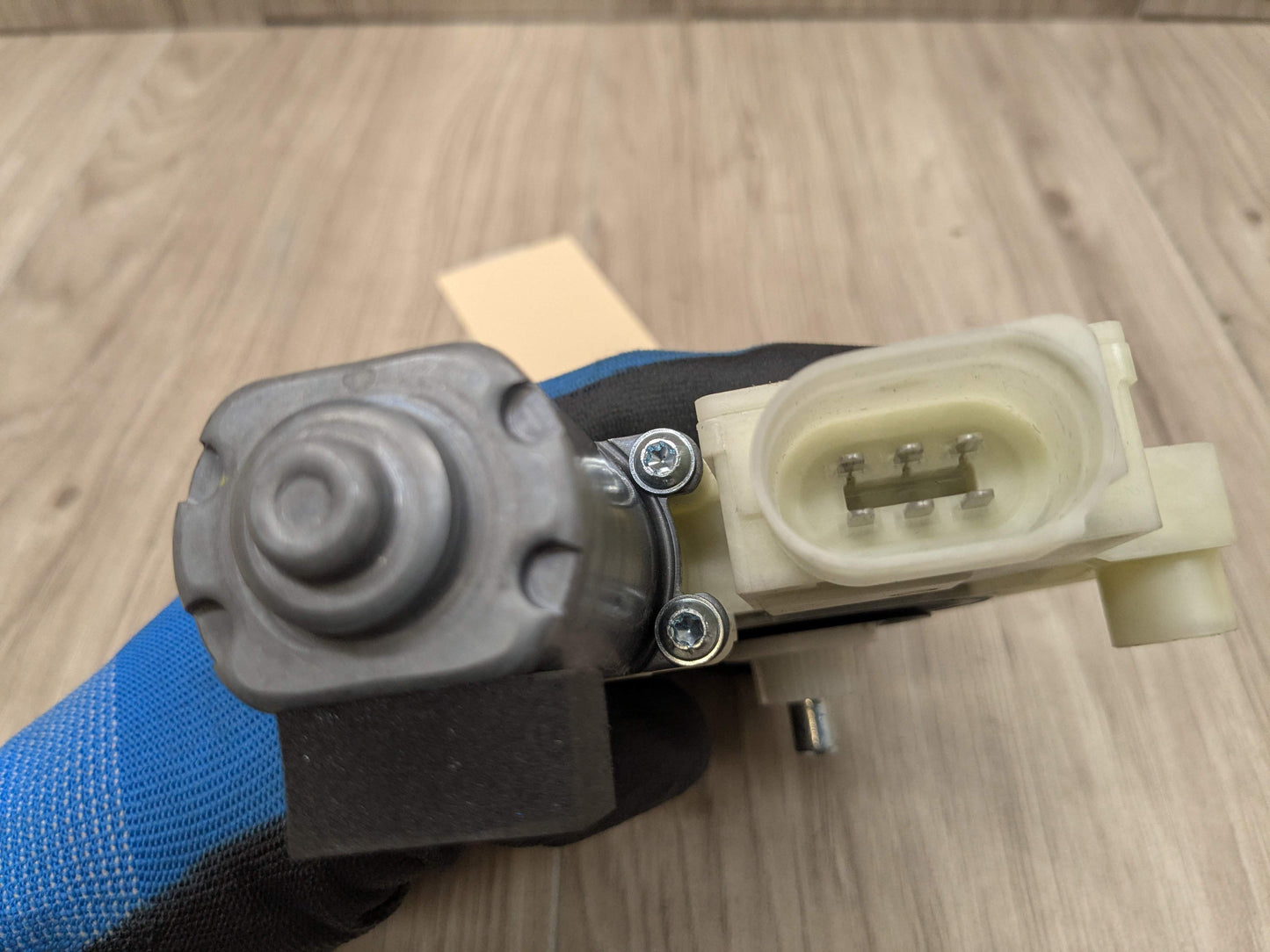 OEM BMW F90 F97 G01 G02 G30 X3 M5 Rear Left Driver Door Window Regulator Motor