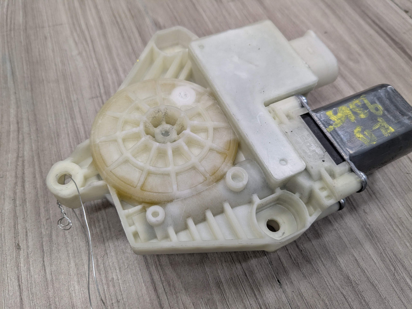 OEM BMW F90 F97 G01 G02 G30 X3 M5 Rear Left Driver Door Window Regulator Motor