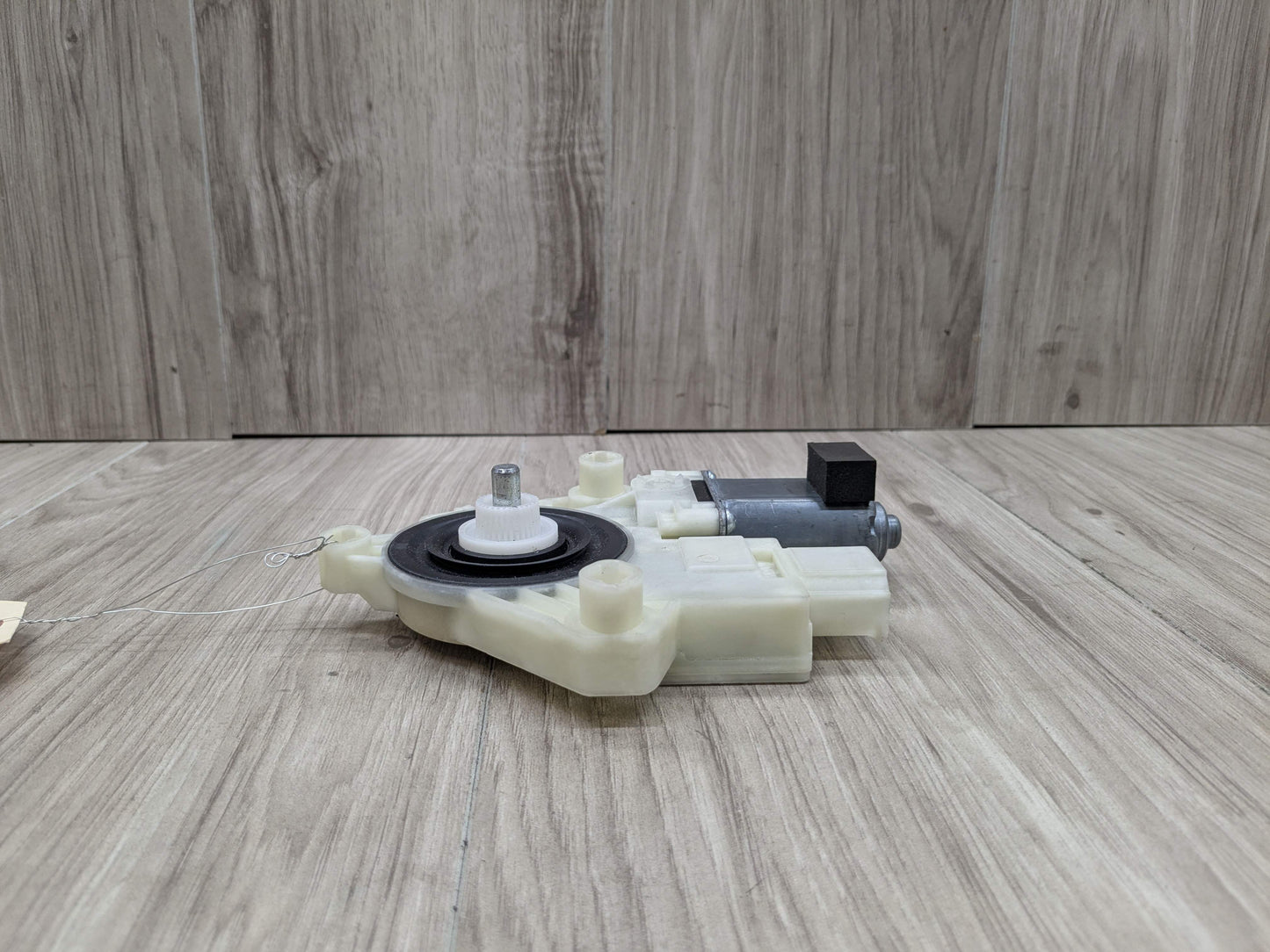 OEM BMW F90 F97 G01 G02 G30 X3 M5 Rear Left Driver Door Window Regulator Motor