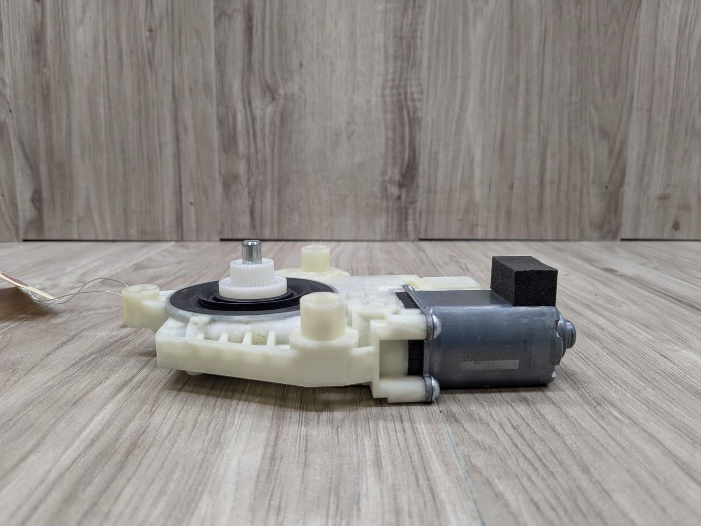 OEM BMW F90 F97 G01 G30 X3 M5 Rear Right Passenger Door Window Regulator Motor