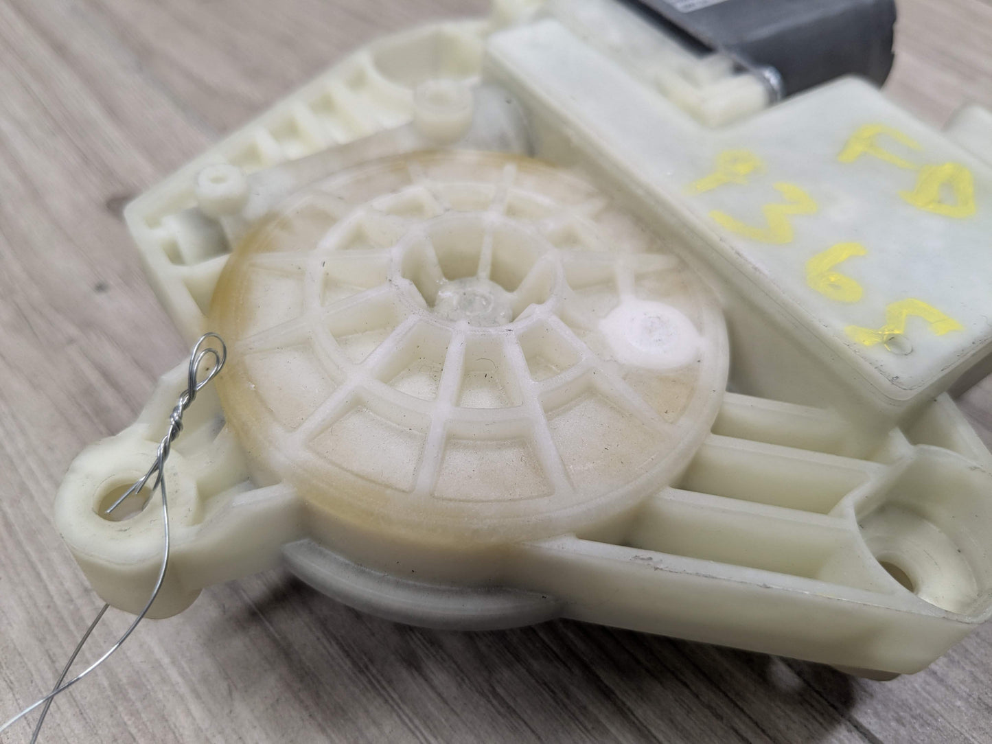 OEM BMW F90 F97 G01 G12* G30 X3 X5 Front Left Driver Door Window Regulator Motor