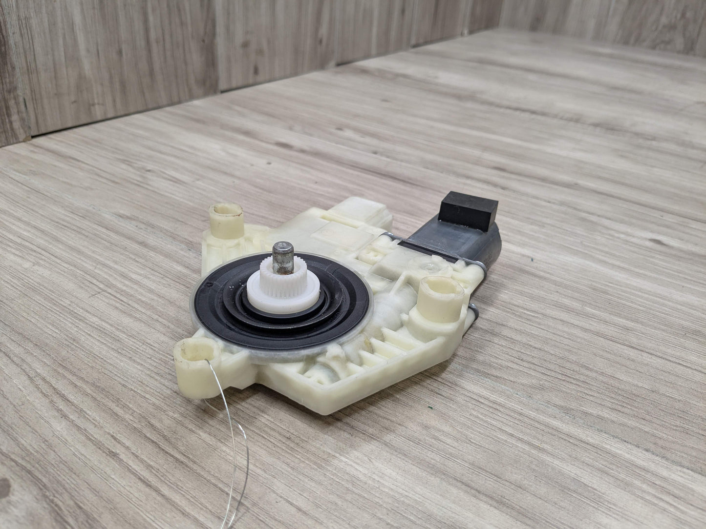 OEM BMW F90 F97 G01 G12* G30 X3 X5 Front Left Driver Door Window Regulator Motor