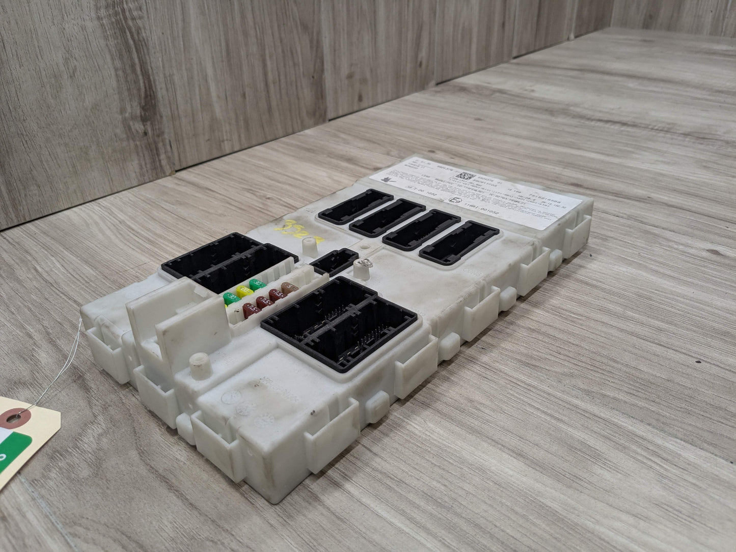 OEM BMW F30 F32 F36 F80 F82 F83 M3 M4 Body Control Junction Box Module FEM