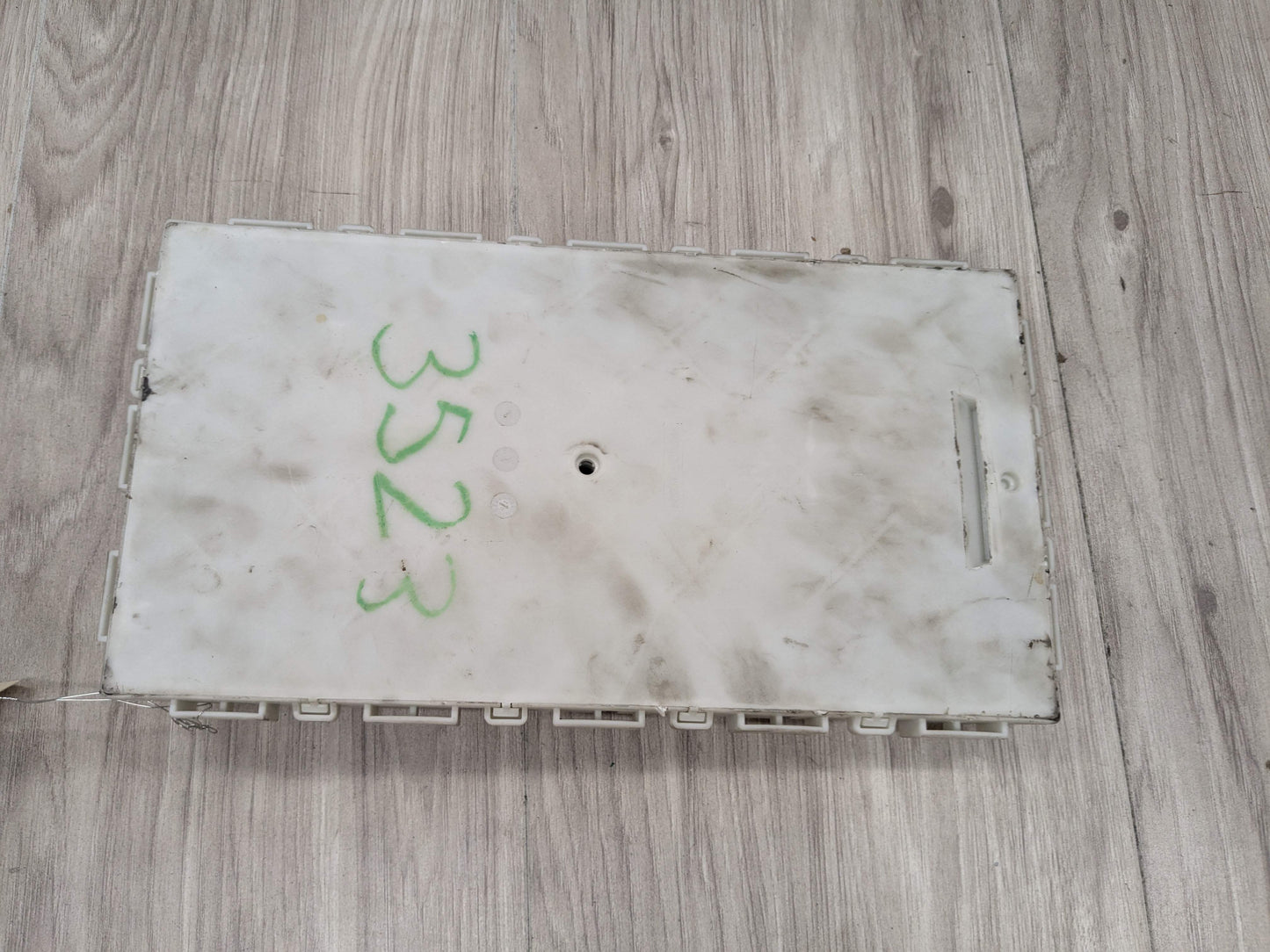 OEM BMW F30 F32 F36 F80 F82 F83 M3 M4 Body Control Junction Box Module FEM