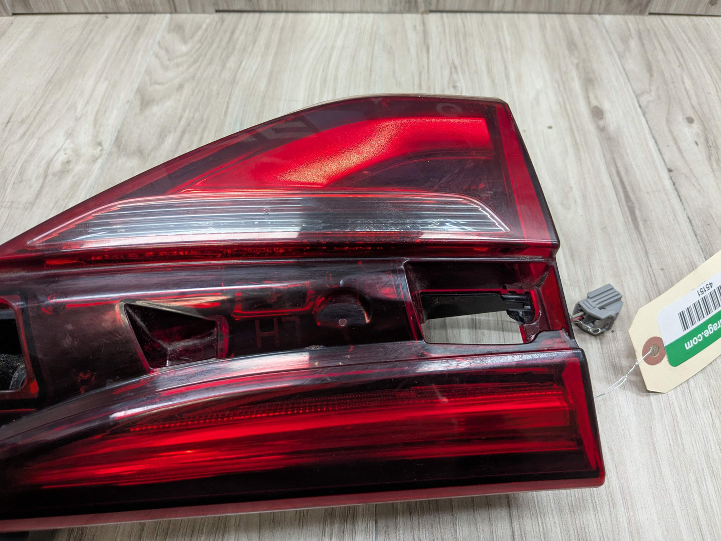18-21 OEM BUICK Enclave Rear Left Driver Side Inner Stop Lamp Tail Light