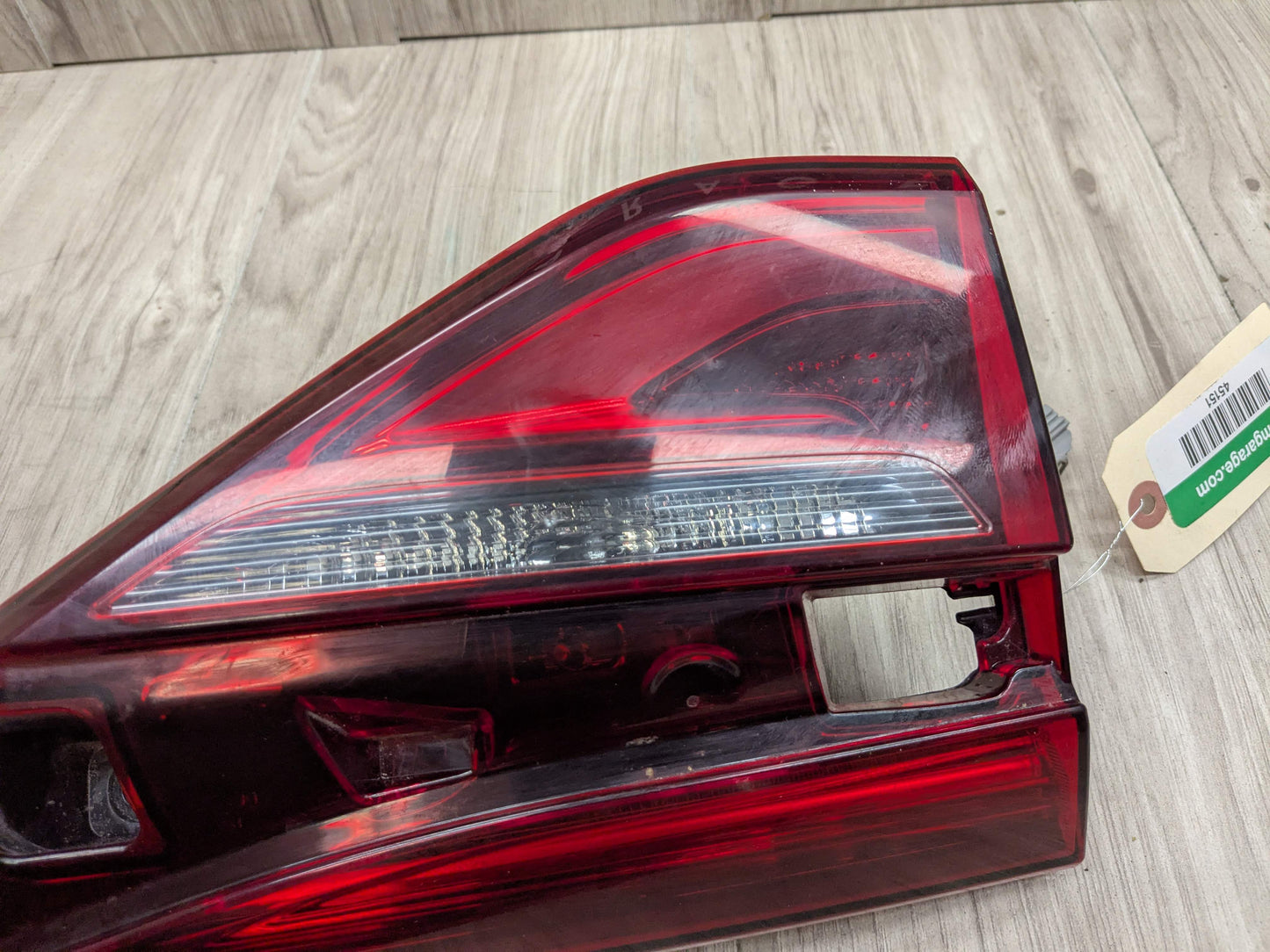 18-21 OEM BUICK Enclave Rear Left Driver Side Inner Stop Lamp Tail Light