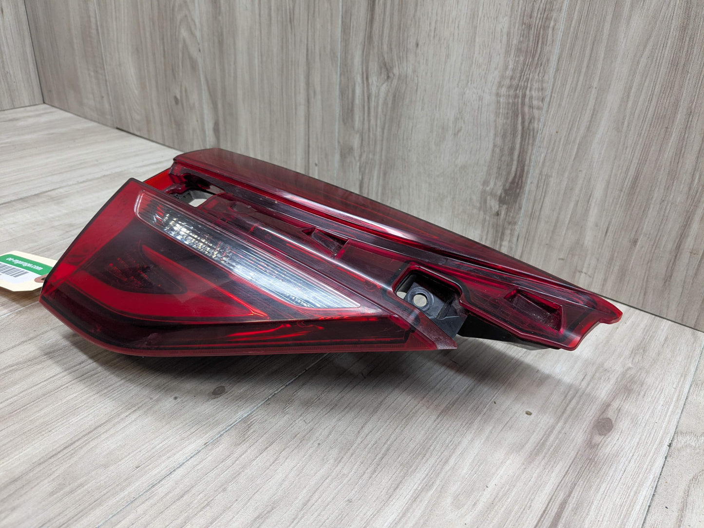 18-21 OEM BUICK Enclave Rear Left Driver Side Inner Stop Lamp Tail Light