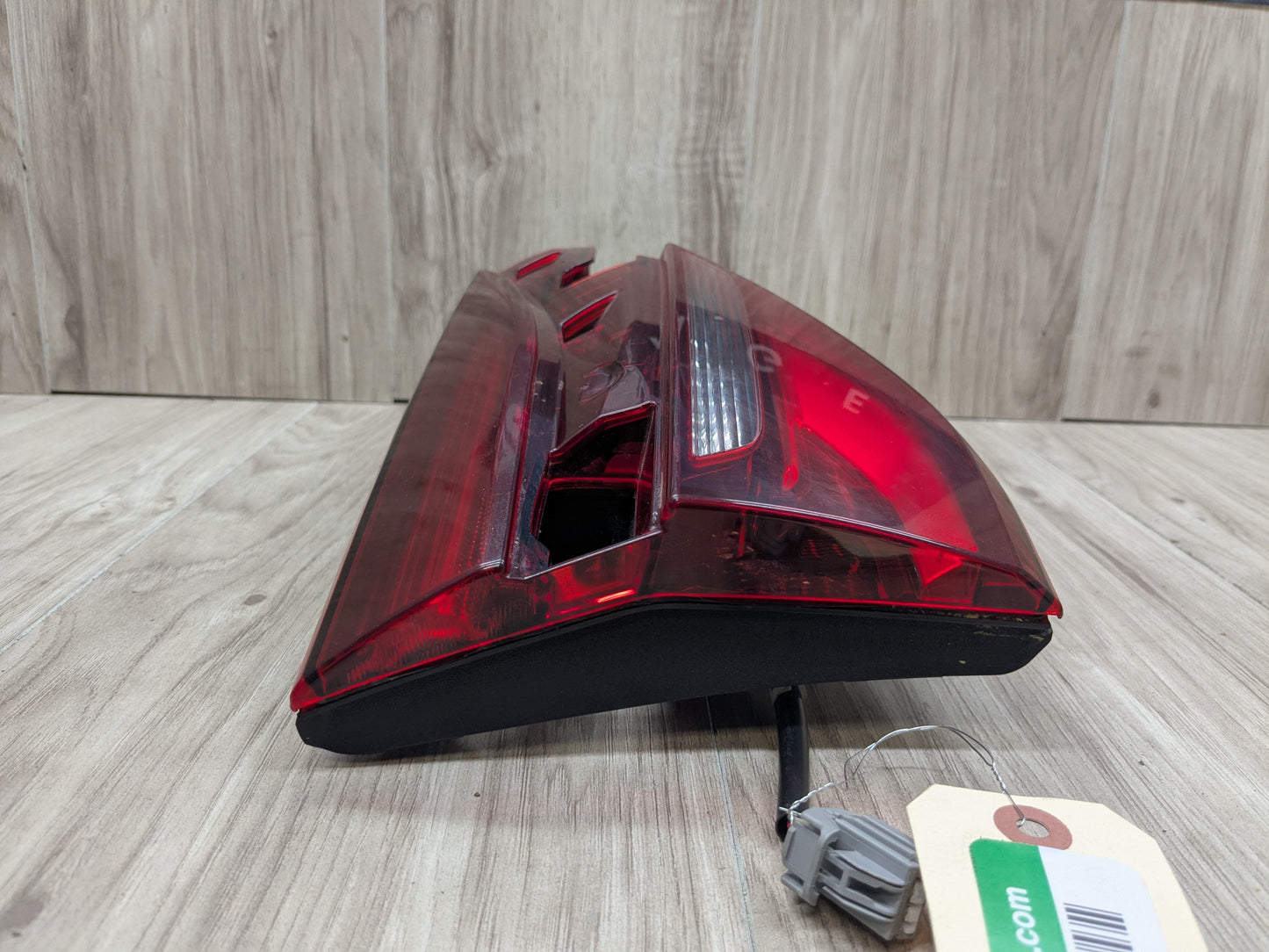 18-21 OEM BUICK Enclave Rear Left Driver Side Inner Stop Lamp Tail Light