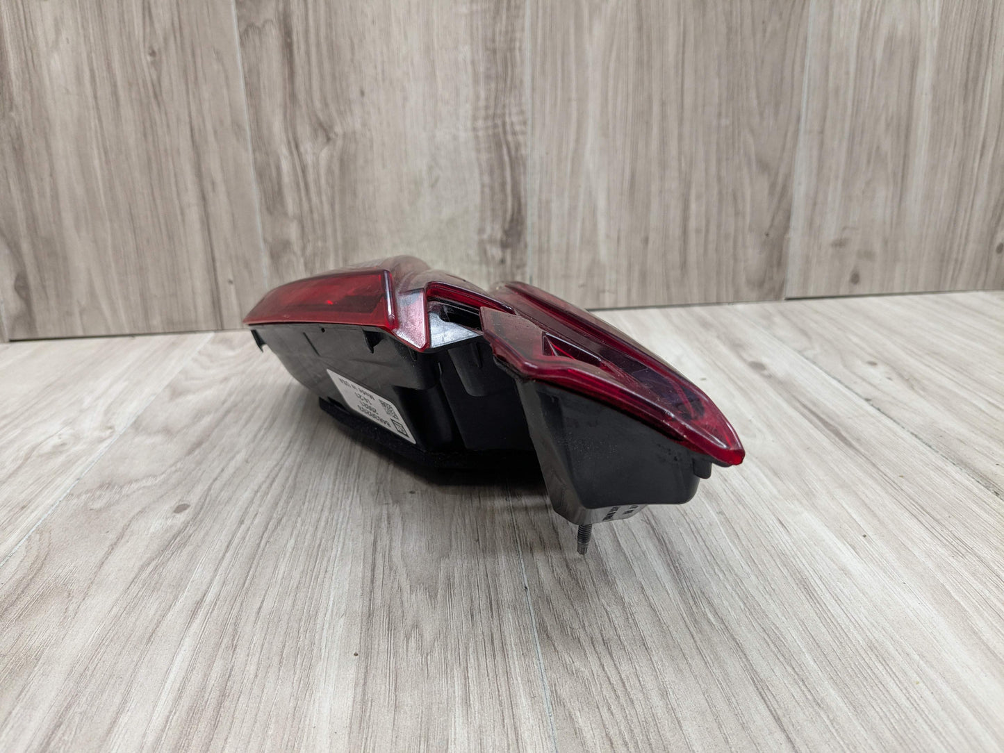 18-21 OEM BUICK Enclave Rear Left Driver Side Inner Stop Lamp Tail Light