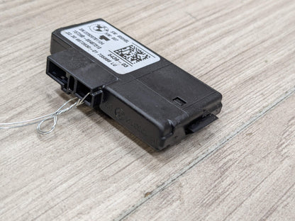 16-19 OEM BMW F90 G11 G12 740 750 Steering Wheel Touch Detection Control Module