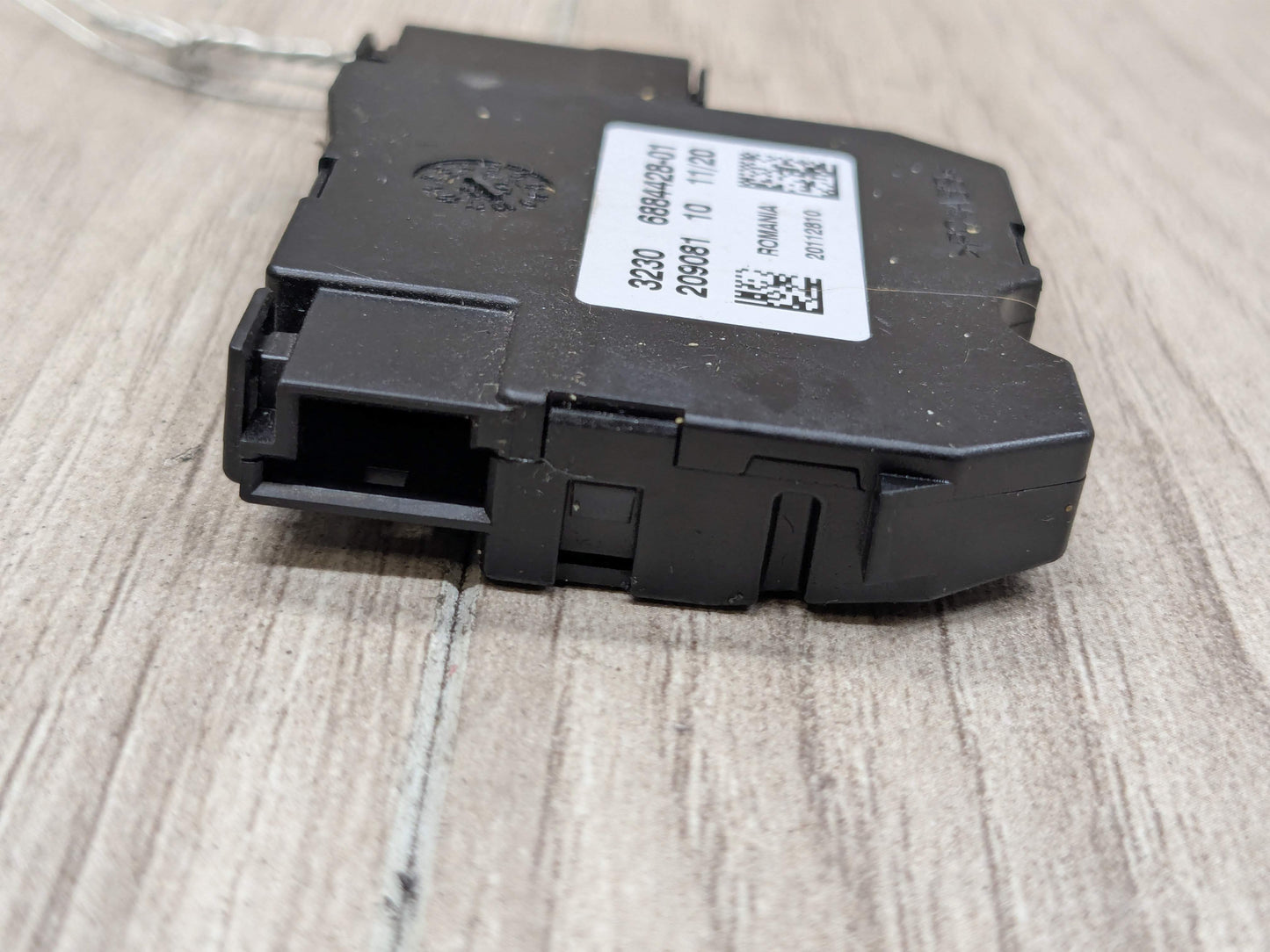 OEM BMW G05 G06 G07 G12 G30 X5 Steering Wheel Vibration Module