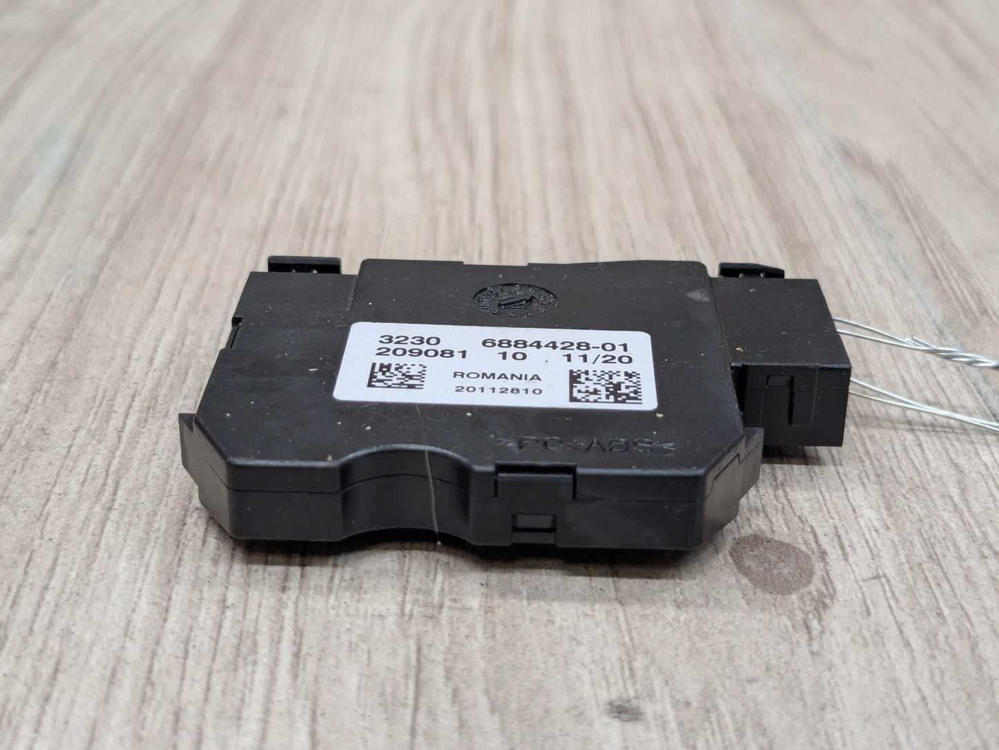 OEM BMW G05 G06 G07 G12 G30 X5 Steering Wheel Vibration Module