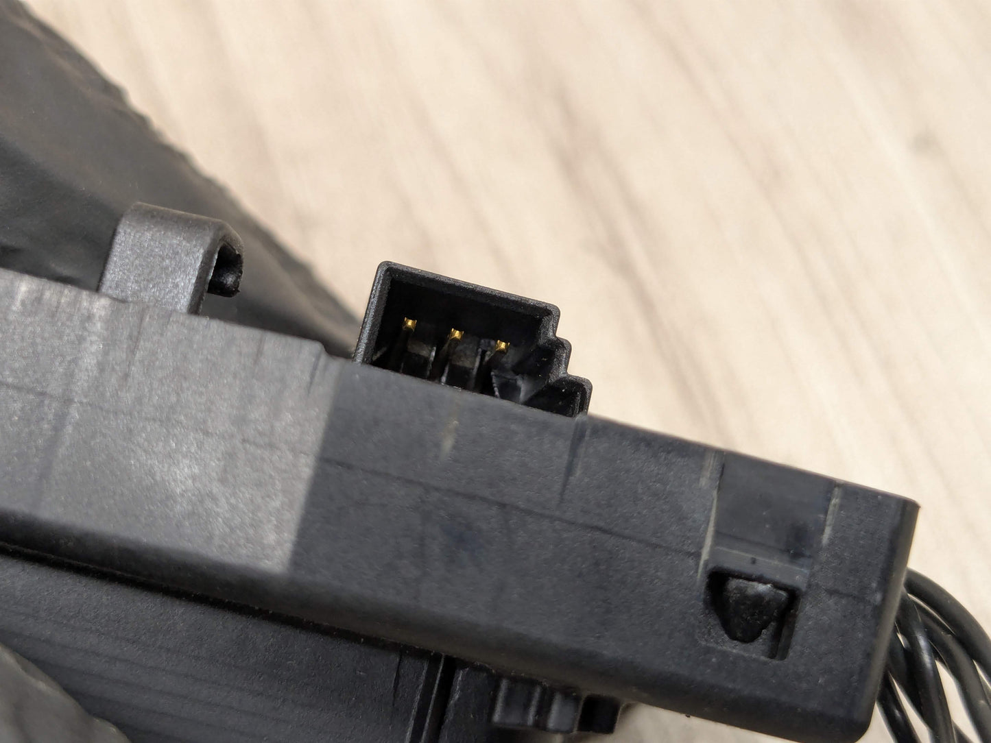 06-13 OEM BMW E82 E84 E88 E90 E92 E93 Steering Wheel Multifunction Button Switch