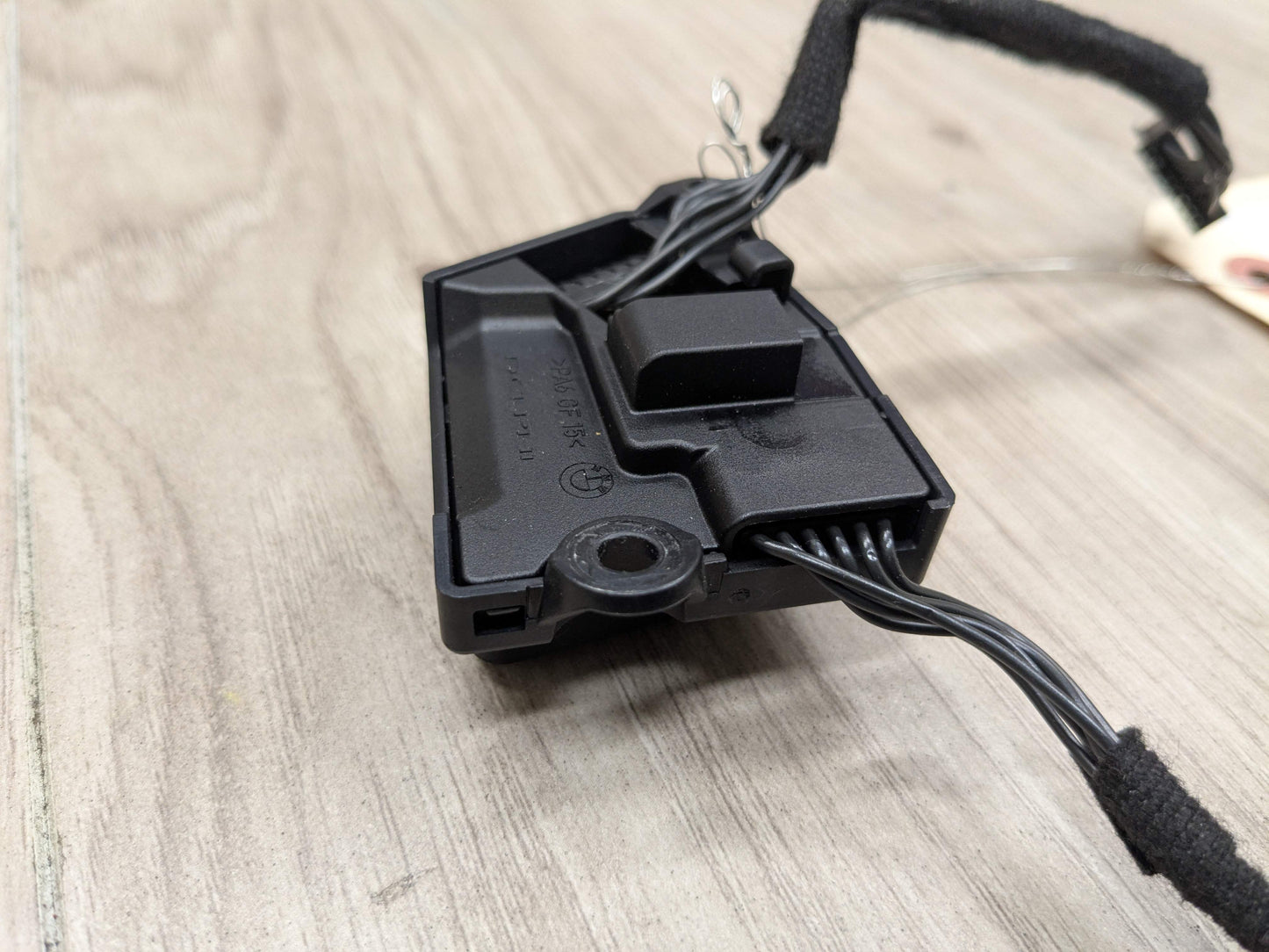 06-13 OEM BMW E82 E84 E88 E90 E92 E93 Steering Wheel Multifunction Button Switch