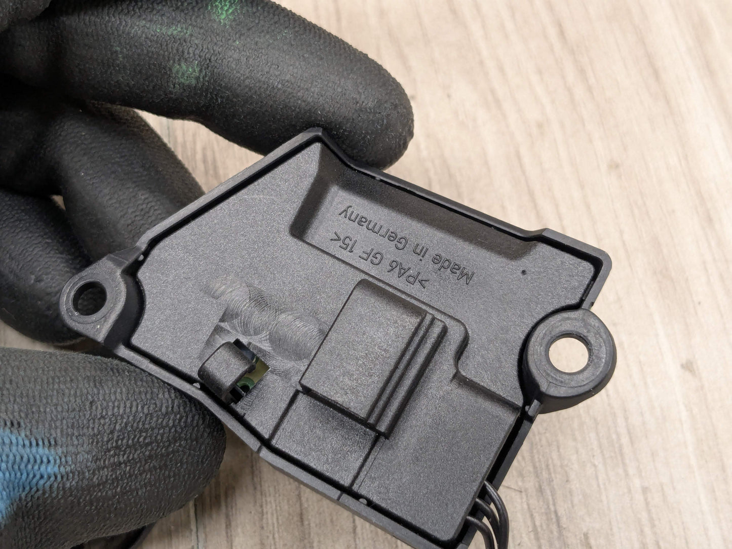 OEM BMW E82 E88 E90 E92 E93 Steering Wheel Multi Function Control Switch Module