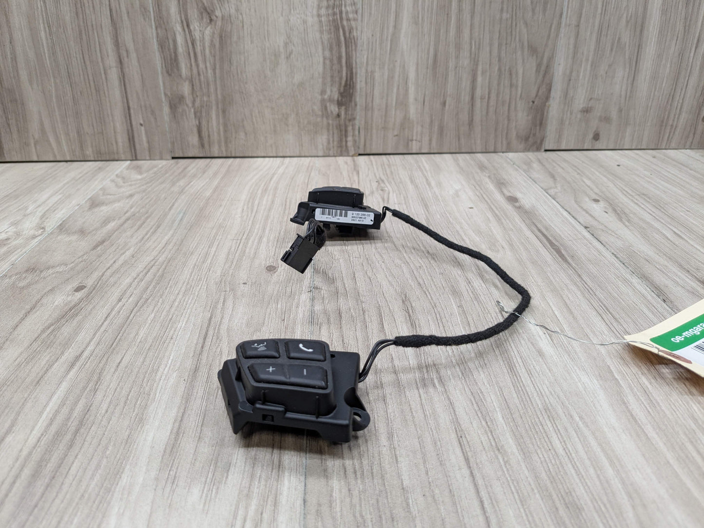 OEM BMW E82 E88 E90 E92 E93 Steering Wheel Multi Function Control Switch Module