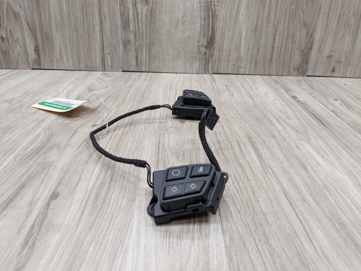 OEM BMW E82 E88 E90 E92 E93 Steering Wheel Multi Function Control Switch Module