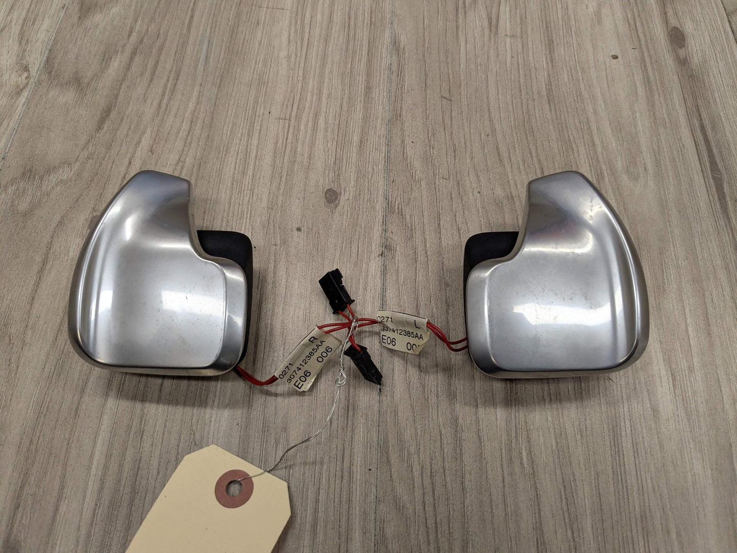 OEM BMW E82 E88 E90 E92 E93 135 328 335 LCI AT Paddle Shifters Plus Minus SET