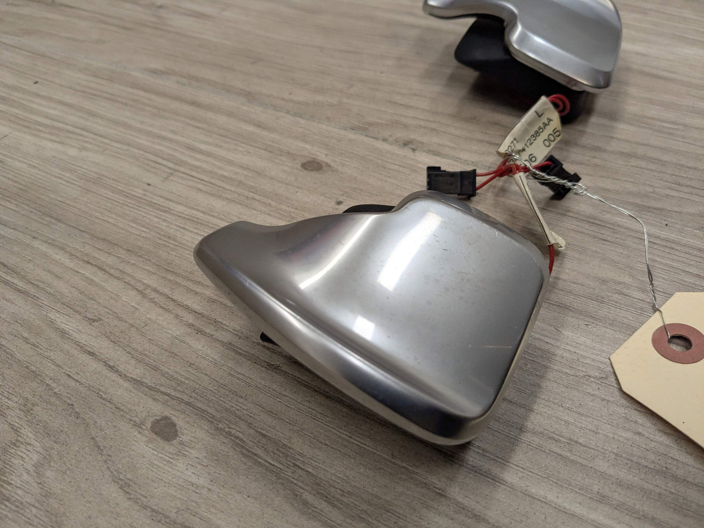 OEM BMW E82 E88 E90 E92 E93 135 328 335 LCI AT Paddle Shifters Plus Minus SET