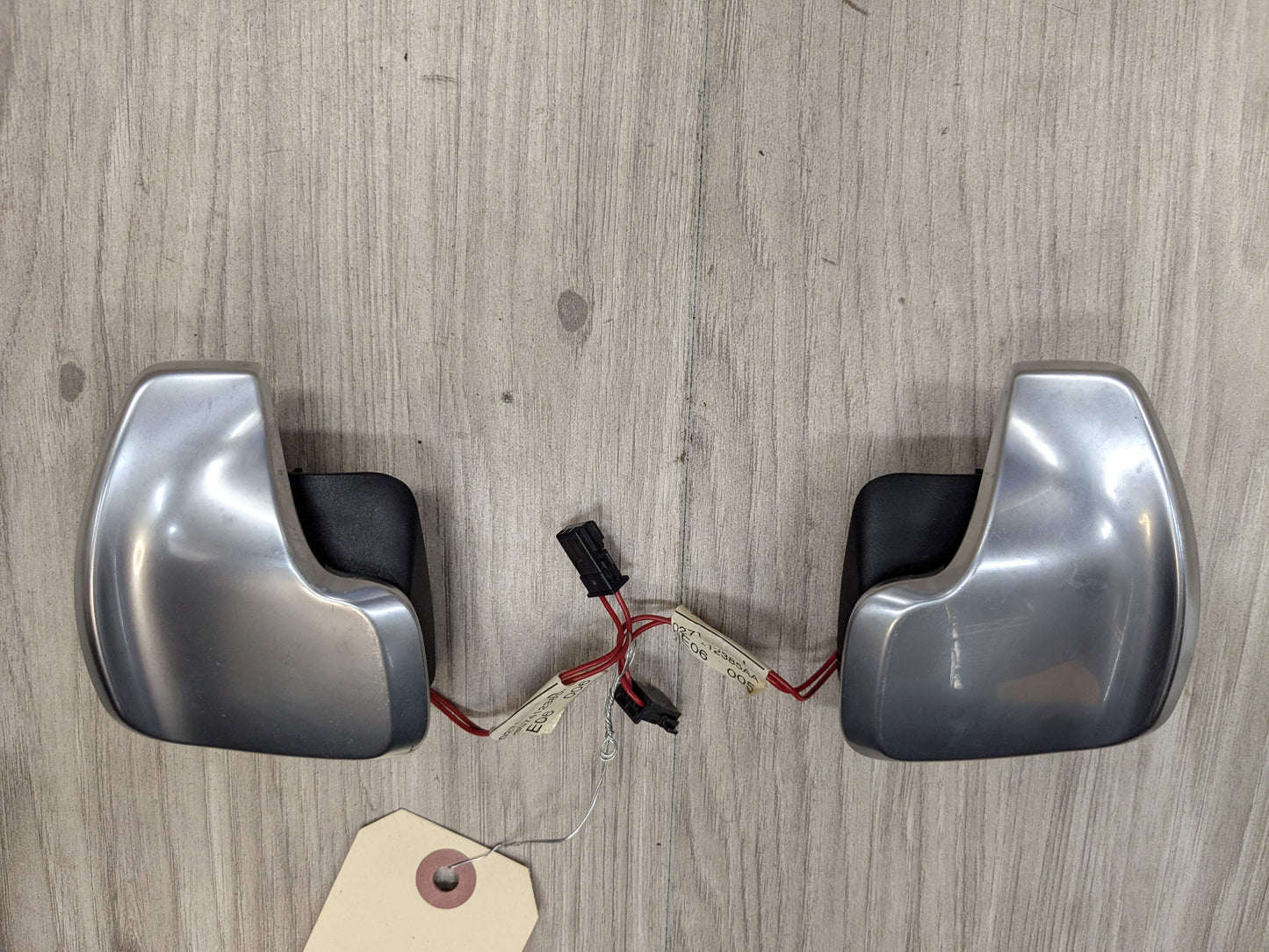 OEM BMW E82 E88 E90 E92 E93 135 328 335 LCI AT Paddle Shifters Plus Minus SET