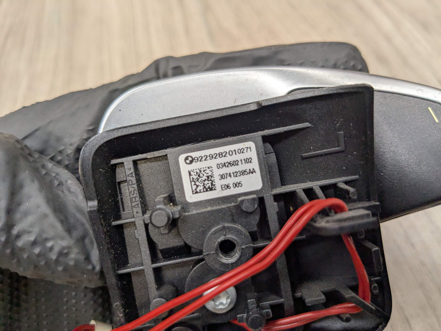 OEM BMW E82 E88 E90 E92 E93 135 328 335 LCI AT Paddle Shifters Plus Minus SET