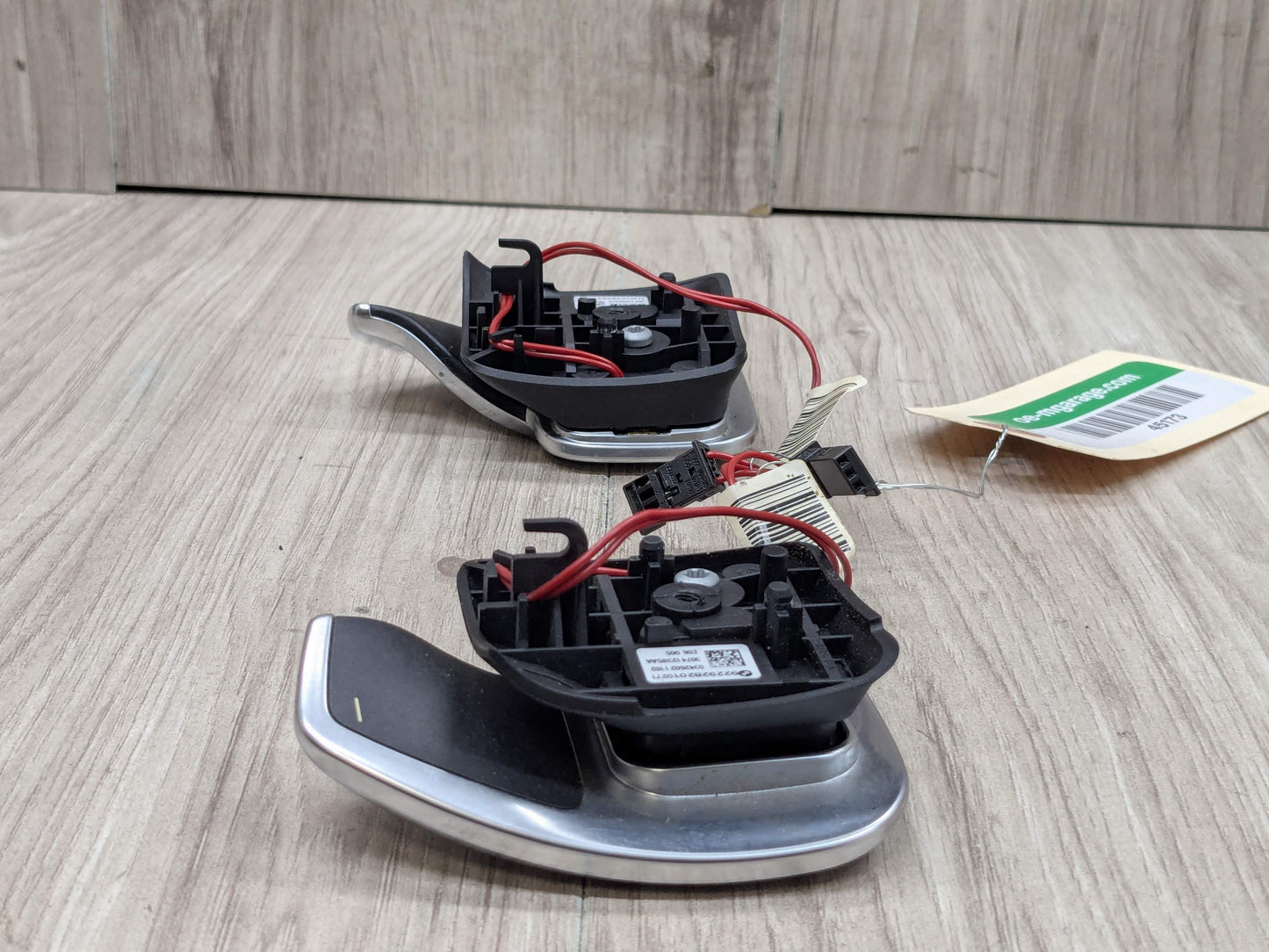 OEM BMW E82 E88 E90 E92 E93 135 328 335 LCI AT Paddle Shifters Plus Minus SET