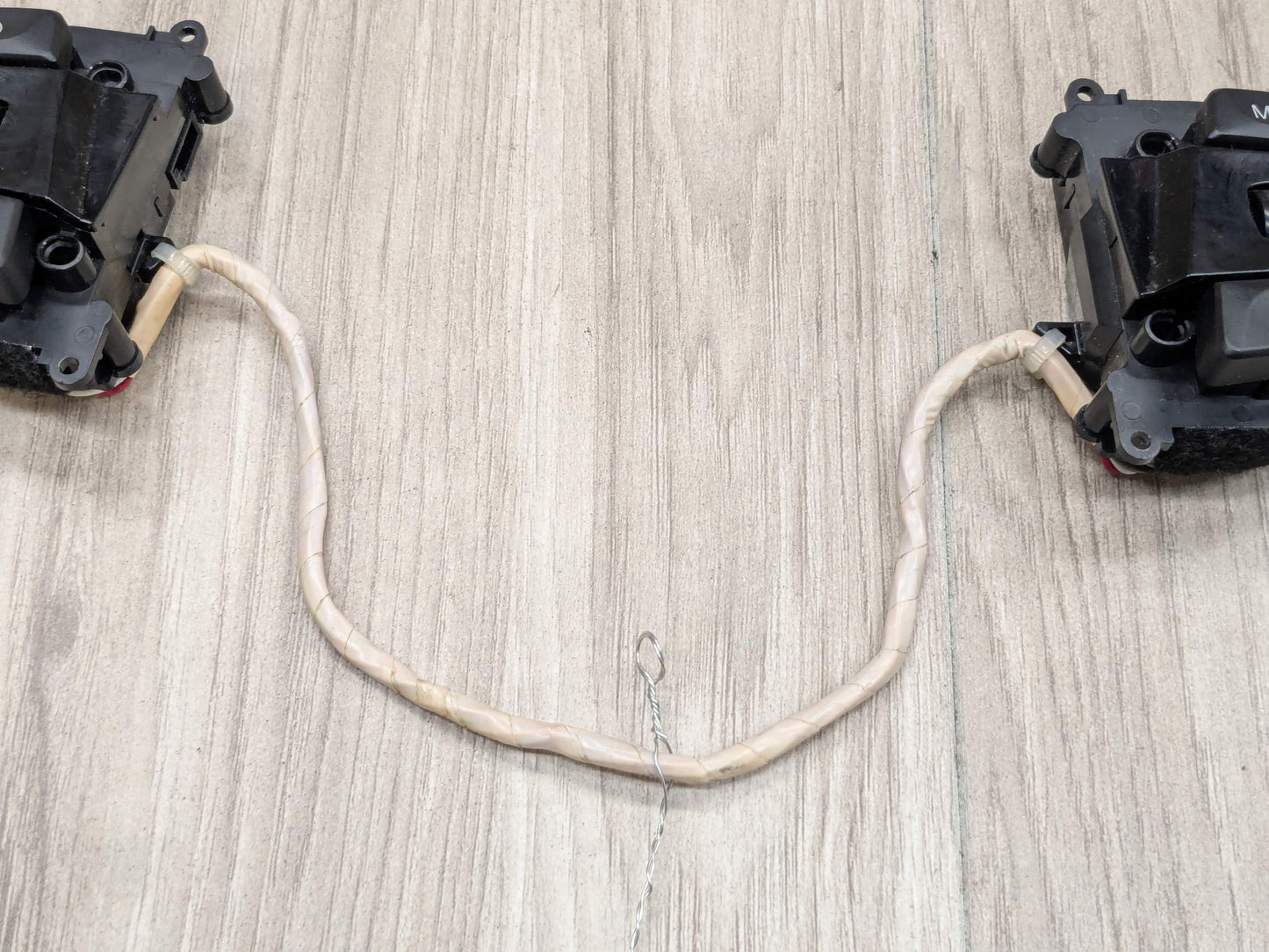 17-20 OEM BMW G30 530 540 M550 Multifunctional Steering Wheel Switch Button