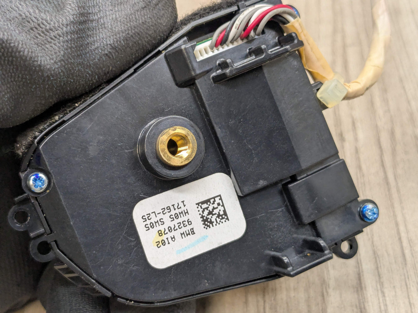 17-20 OEM BMW G30 530 540 M550 Multifunctional Steering Wheel Switch Button