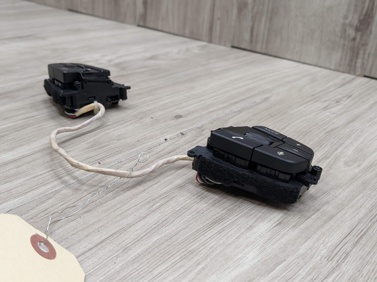 17-20 OEM BMW G30 530 540 M550 Multifunctional Steering Wheel Switch Button