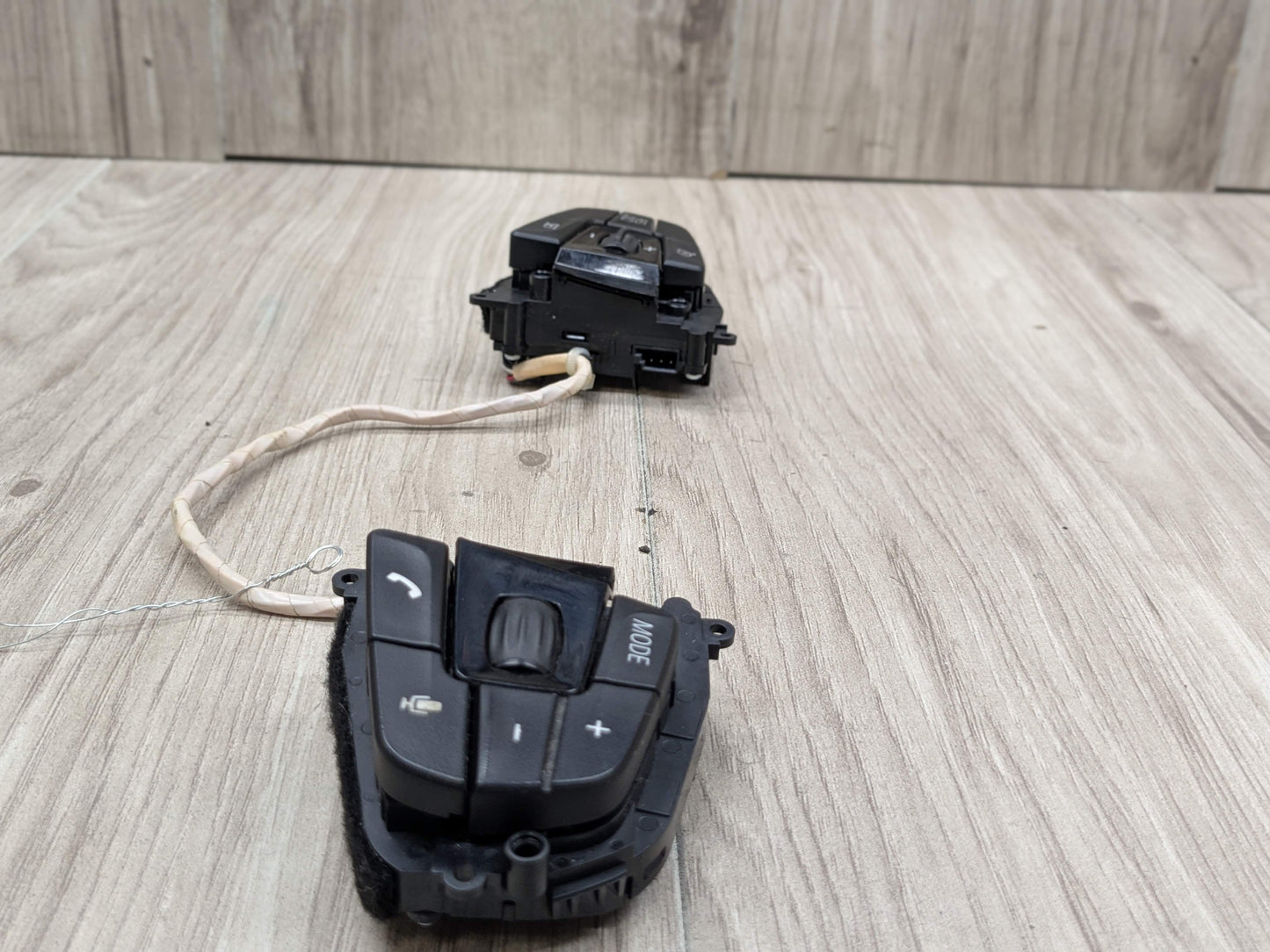 17-20 OEM BMW G30 530 540 M550 Multifunctional Steering Wheel Switch Button