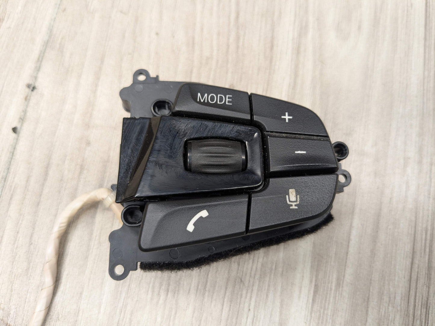 17-20 OEM BMW G30 530 540 M550 Multifunctional Steering Wheel Switch Button