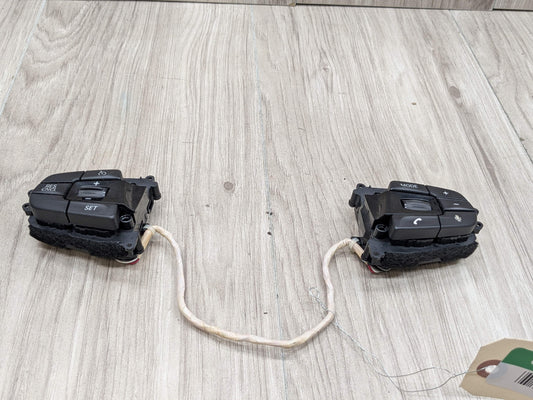 17-20 OEM BMW G30 530 540 M550 Multifunctional Steering Wheel Switch Button