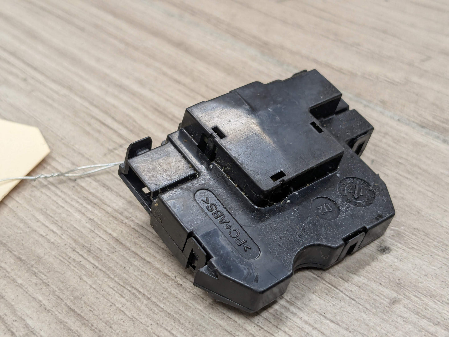 OEM BMW G01 G05 G12* G16 G30 X3 X5 BASE Steering Wheel Electronics Module