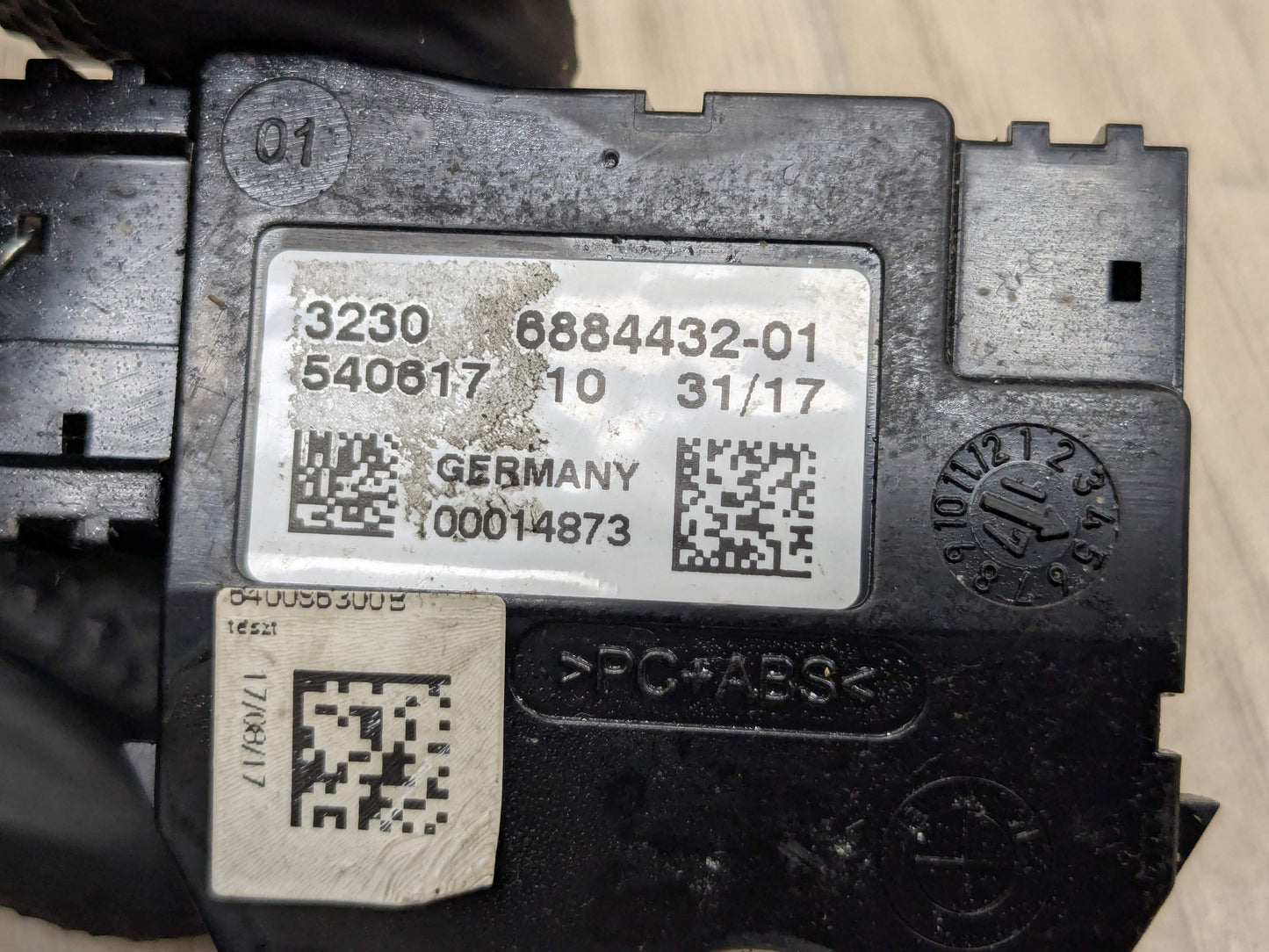 OEM BMW G01 G05 G12* G16 G30 X3 X5 BASE Steering Wheel Electronics Module