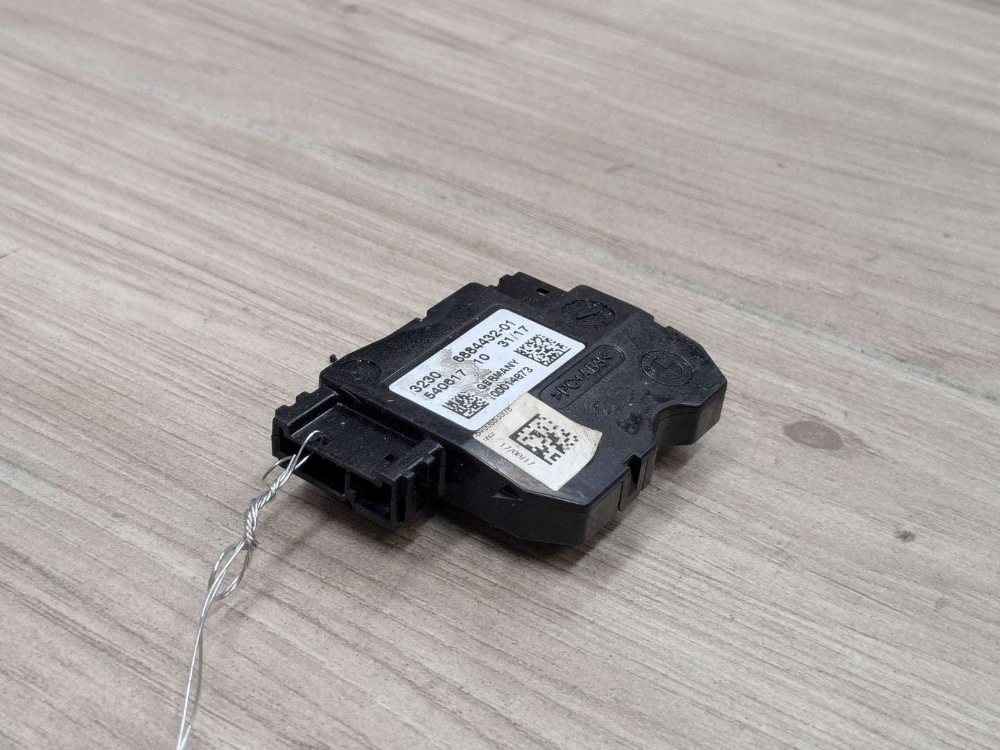 OEM BMW G01 G05 G12* G16 G30 X3 X5 BASE Steering Wheel Electronics Module