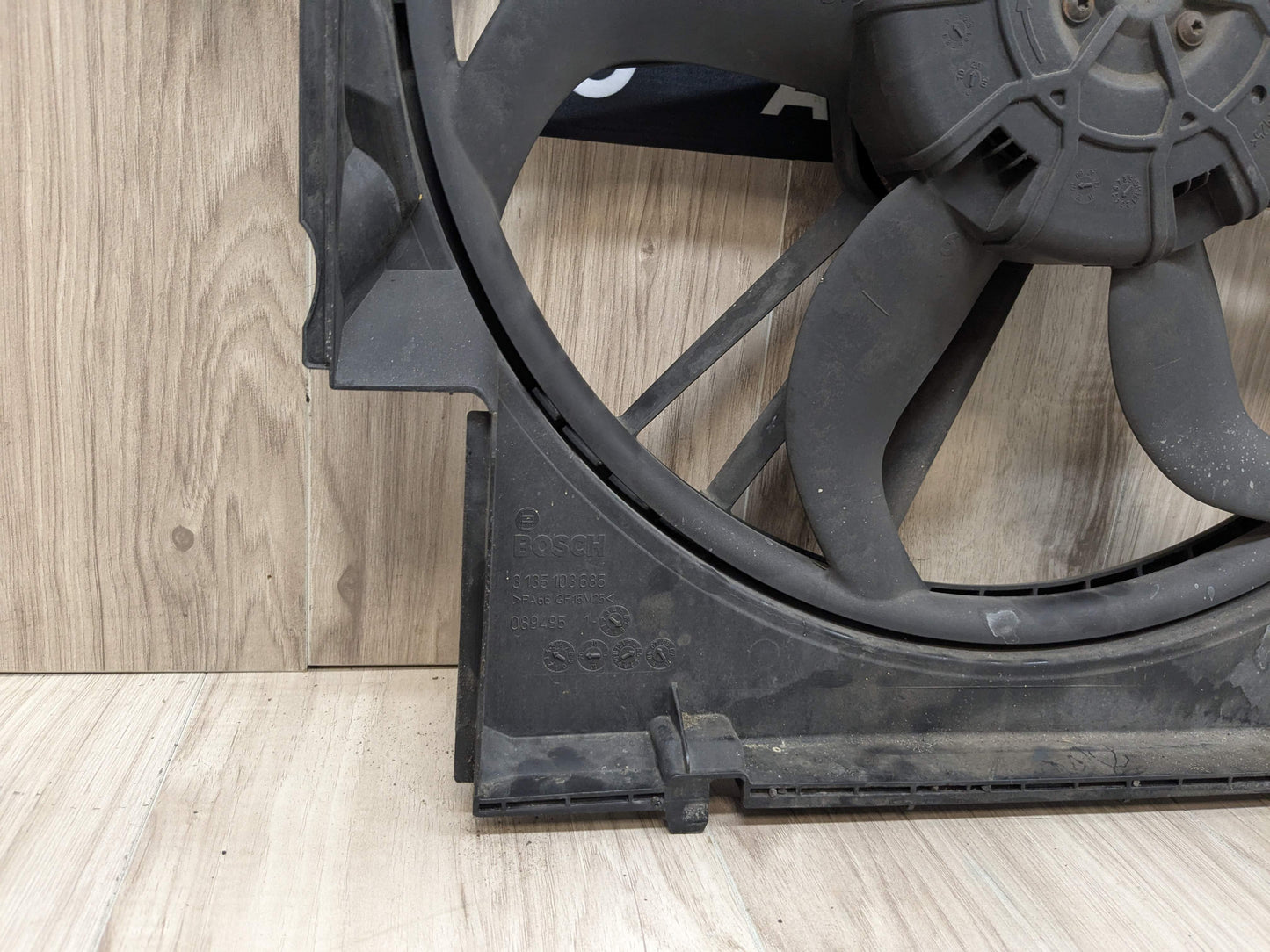 OEM BMW E82 E88 E90 E92 E93 Engine N54 N55 Radiator Auxiliary Fan Shroud 600W