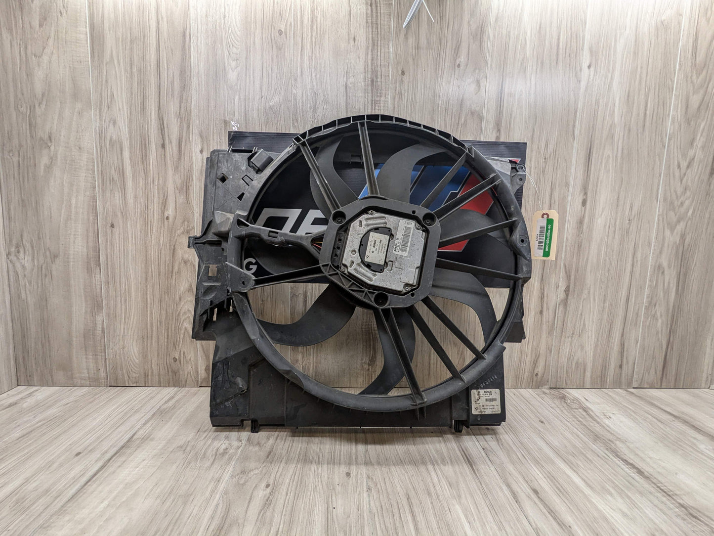 OEM BMW E82 E88 E90 E92 E93 Engine N54 N55 Radiator Auxiliary Fan Shroud 600W